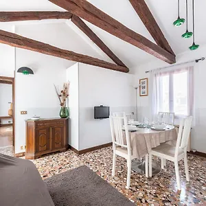 Colombina Like At 3 Bedrooms Fully Equipped Air Conditioned Venice