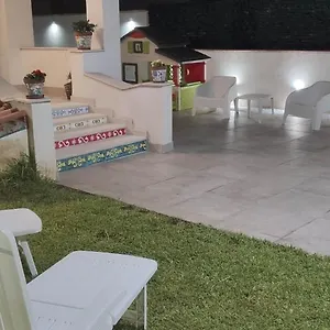 https://villa-andrea-2.catania-hotels.net