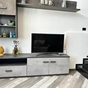 https://sanduli-luxury-house.sicilyhotelsitaly.net
